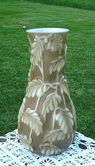 Tall Vintage Phoenix/consolidated Philodendron Art Glass 11 " Vase