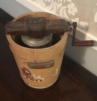 Vintage Husky Ice Cream Maker Freezer 2 Quart Hand Crank Antique Collectible