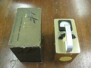 Vintage Vic - Tic Geiger Counter