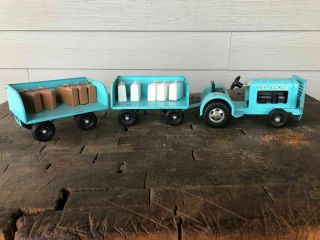 Vintage Tonka Airlines Tractor And Trailers With Luggage Pressed Steel