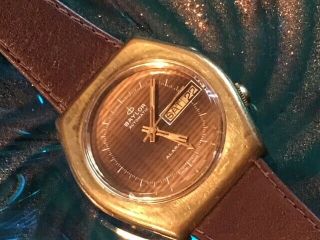 Vtg Retro Baylor Automatic Swiss Wristwatch Alarm Day Date Chunky 70 