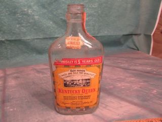 Vintage Whiskey Bottle Strait Bourban Kentucky Queen Label Chicago Ill