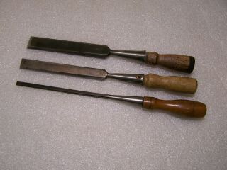 3 Vintage T.  H.  Witherby Beveled Edge Socket Chisels 1 " 3/4 " And 1/4 "
