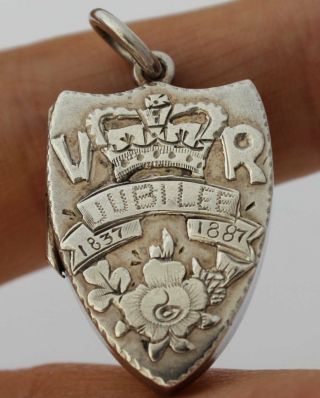 Victorian Solid Silver Jubillee Shield Photo Locket Pendant C.  1886 (r3056k)