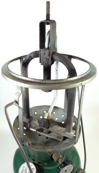 Vintage Milspec AGM American Gas Machine Co Lantern,  1945 WWII USA No Globe 7