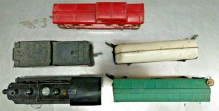 Vintage AMERICAN FLYER O Scale 0 - 6 - 0 Steam Locomotive & Tender w/ 3 Freight Cars 7