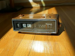Panasonic Flip Clock Vintage Radio Alarm Eamaes Ground Hog Day Movie