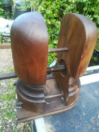 Vintage - C1920 Wooden Adjustable Milliners Hat Block Or Stretcher