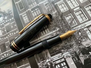 Vintage restored Danish 1950s MONTBLANC No.  4 Jet Black BF fountain pen 5