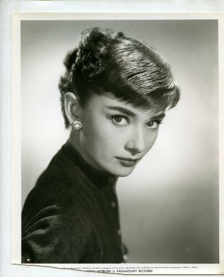 T519 Vintage Paramount Movies Actor Photo Audrey Hepburn Breakfast At Tiffany 