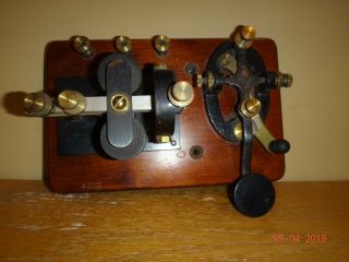 VINTAGE TELEGRAPH KEY SET SIGNAL ELECTRIC CO.  MICHIGAN MORSE CODE 3