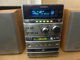 AIWA XR - MD100U Mini Disc MD CD Tape AM/FM Hi - Fi Mini System w Speakers RARE 2