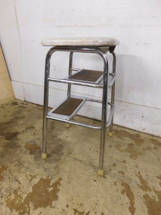 Vintage Chrome 1951 Step Stool Flip Top Crackle Vinyl Kitchen Ladder Chair