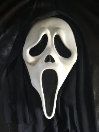 Vintage 90’s Easter Unlimited Scream Horror Ghost Mask