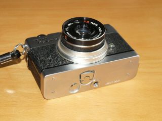 Vintage Petri Color 35mm Japanese Compact Film Camera c1960s - 1970s 7
