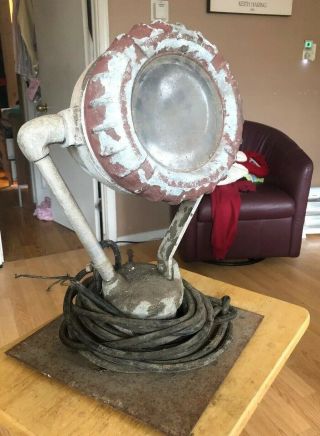 Vintage Appleton Electric Industrial Spotlight Military Light ? 20” 27 Pounds