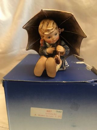 Vintage Hummel Umbrella Girl 152/0 B 5 "