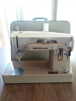 Vintage 1958 Singer Slant - O - Matic 403a Sewing Machine With Case &