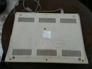 Vintage Commodore 128 Personal Computer - comes w/power cord 6