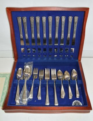 72 Pc Set Service For 10 Wm Rogers Mfg Mountain Rose Is Silverplate Flatware Vtg