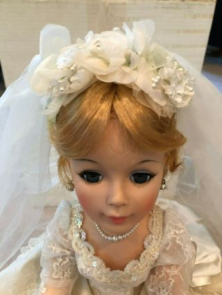 Vintage 1969 Madame Alexander 21 Inch Bride Doll 2192 2