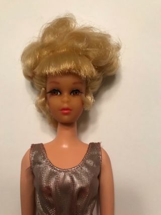 Vintage 1970 Growin Pretty Hair Francie In Dress W/hair Accessories