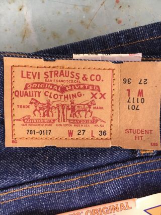 Vintage Deadstock 1980s Levi’s 701 501 Shrink To Fit US Made Jeans 27x36 Student 2