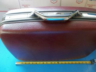 Set of 2 Vintage Samsonite Silhouette Wineberry Carry On and Train Makeup Case 3