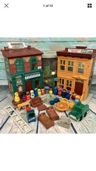 Vintage Fisher Price Little People Play Family Sesame Street 938 -