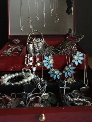 house jewellery Vintage/ Retro Jewellery And Vintage Jewellery Box 5