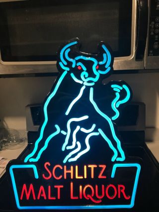 Schlitz Beer Sign Lighted Neo - Neon Beer Sign Vintage Malt Liquor Bull