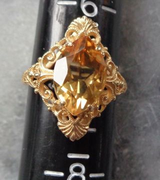 Vintage Classic 14k Gold Marquise Cut Yellow Citrine Ring