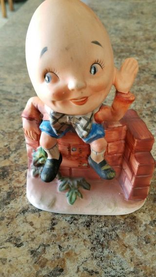 Rare Vintage Lefton Figurine 1250 " Humpty Dumpty Sat On A Wall "