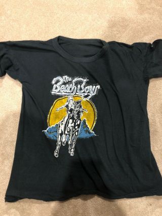 TRUE VINTAGE The Beach Boys Tour T - shirt.  (Horse with Rider and Group) Graphics. 3