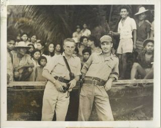 1944 Press Photo American Guerrillas In Philippines