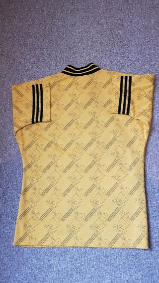Liverpool vintage football shirt size large 4o/42 6