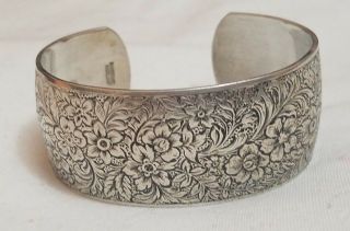 Vintage Danecraft Wide 925 Sterling Silver Chased Floral Bracelet.
