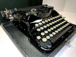 Vtg 1928 Lc Smith Corona Model No.  4 Portable Typewriter Very Glossy Black,  Case