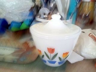 Vintage Fire King Tulip grease jar and range set white 2