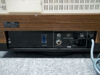 Vintage Sony VP - 2000 Video Cassette Player U - Matic 8
