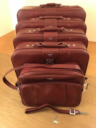 Vtg American Tourister 5 - Piece Luggage Set Burgundy Soft Side Suitcase Tote Bag