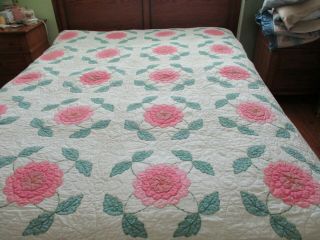 Vintage Handmade Quilt 80 X 64 Camellia Pattern 70 Years Old