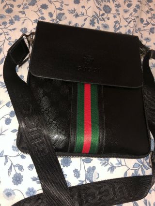 Rare Gucci Bag (messenger Bag) 100 Authentic