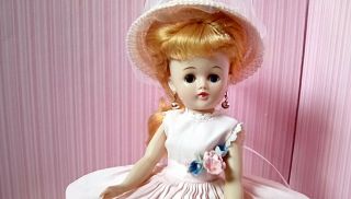 Vintage Jill doll 1957 in Vogue tagged dress,  shoes,  hat ready for display 3
