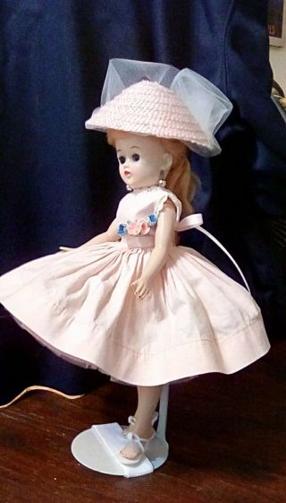 Vintage Jill doll 1957 in Vogue tagged dress,  shoes,  hat ready for display 4