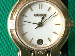 Gucci Women ' s Gold Plated Quartz Watch w/ Date 9200L 3