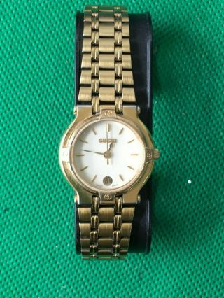 Gucci Women ' s Gold Plated Quartz Watch w/ Date 9200L 4