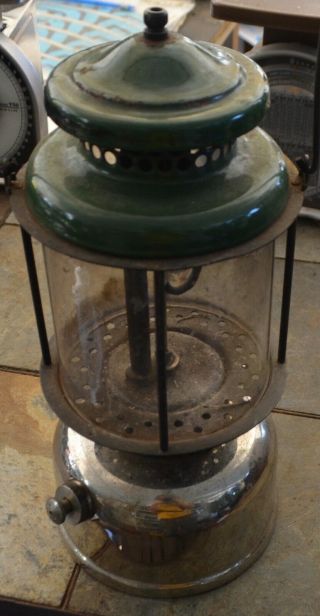 Coleman Vintage Kerosene Lantern Model L - 427