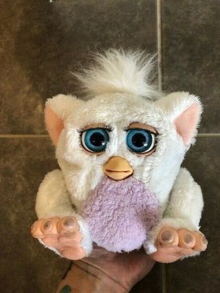 Vintage 2005 Furby Baby White And Purple Tiger Electronics Rubber Feet 3