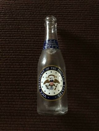 Rare Lyndon Johnson Vice Presidential Seal Canada Dry Bottle